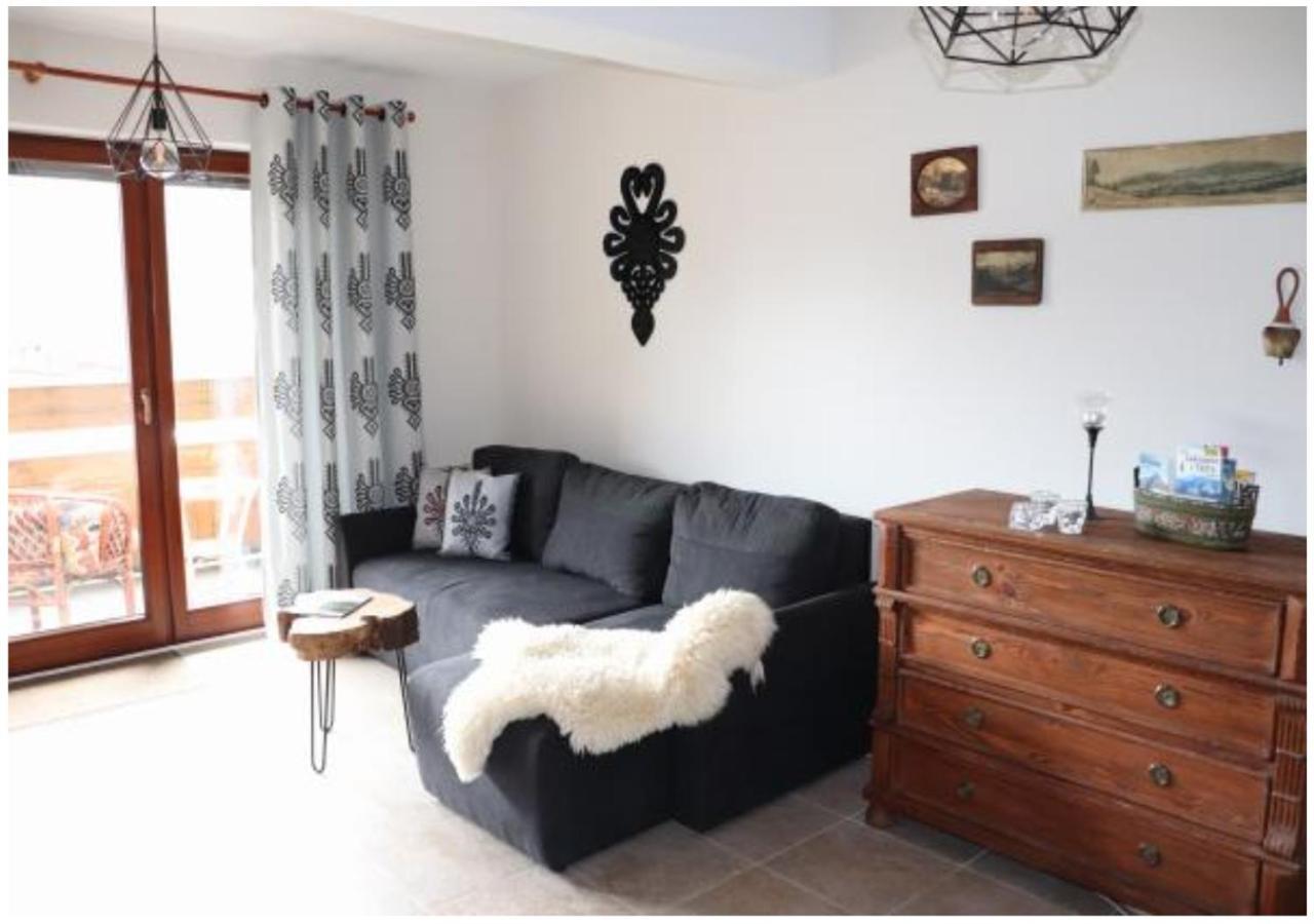 Apartament Z Basenem Кошелско Екстериор снимка