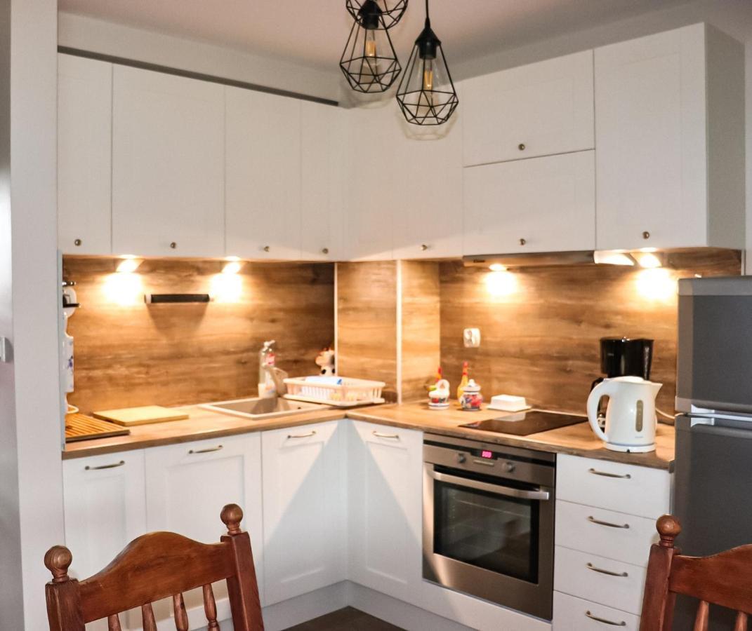 Apartament Z Basenem Кошелско Екстериор снимка